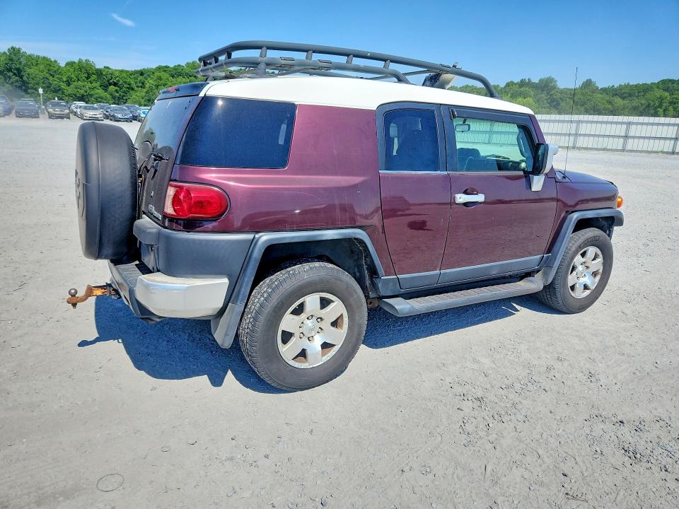 54405766 :رقم المزاد ، JTEBU11F970036345 vin ، 2007 Toyota Fj Cruiser مزاد بيع