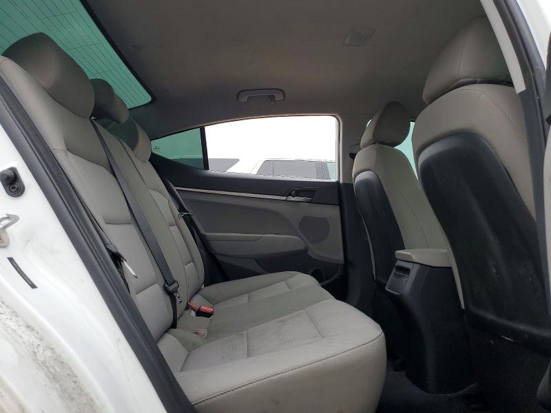 Продажа на аукционе авто 2017 Hyundai Elantra, vin: 5NPD74LF2HH109692, номер лота: 54389776