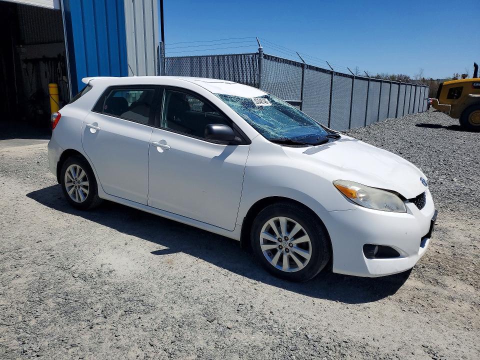 53348146 :رقم المزاد ، 2T1KU4EEXAC447547 vin ، 2010 Toyota Matrix Wagon مزاد بيع