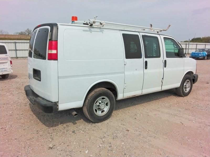 48820656 :رقم المزاد ، 1GCWGFCA6E1198887 vin ، 2014 Chev Express G2500 مزاد بيع