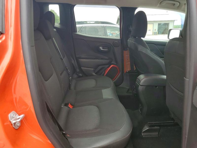 2015 Jeep Renegade მანქანა იყიდება აუქციონზე, vin: ZACCJBCT7FPB77305, აუქციონის ნომერი: 55044996