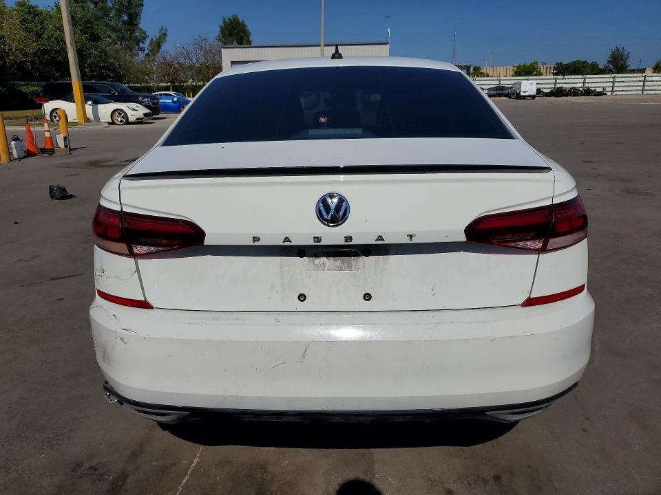 52316756 :رقم المزاد ، 1VWMA7A34MC018941 vin ، 2021 Volkswagen Passat مزاد بيع