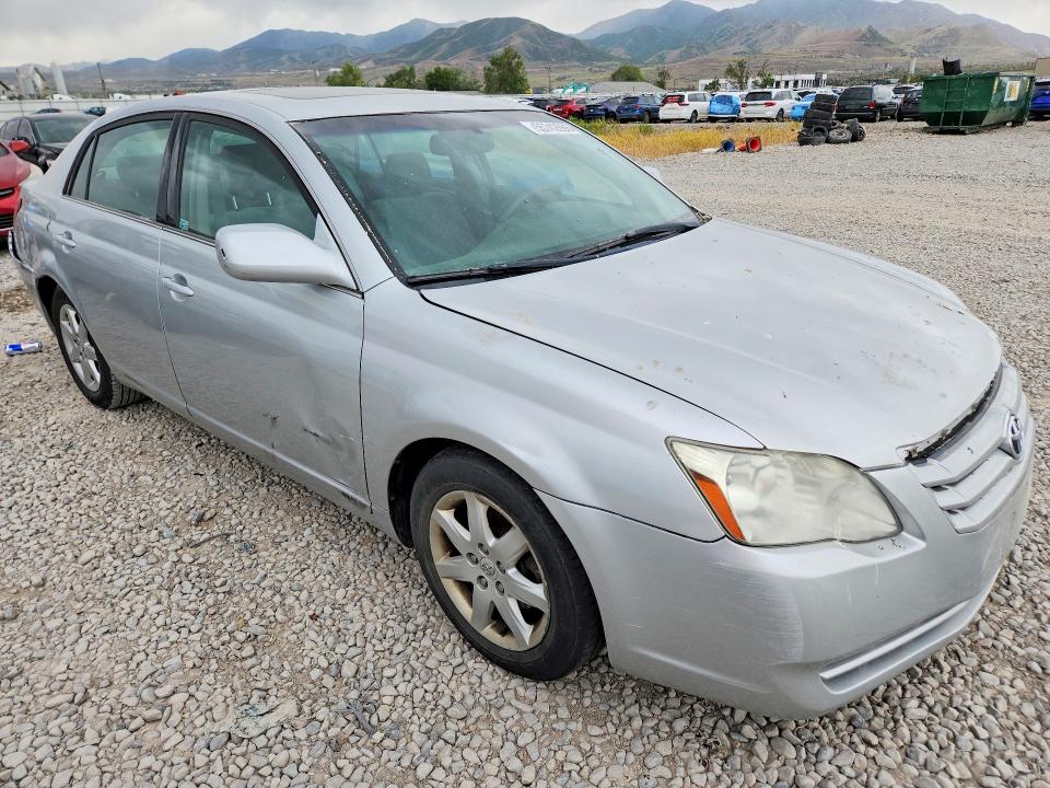 2005 Toyota Avalon მანქანა იყიდება აუქციონზე, vin: 4T1BK36B25U014619, აუქციონის ნომერი: 55742666