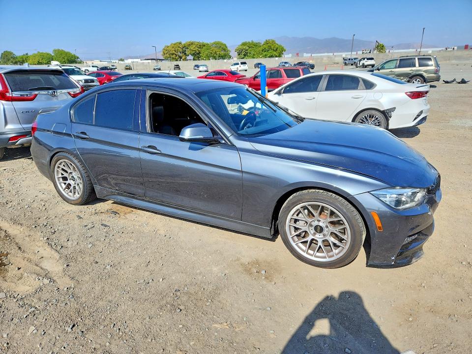 Продаж на аукціоні авто 2017 Bmw 340, vin: WBA8B3G33HNU36478, номер лоту: 52167726