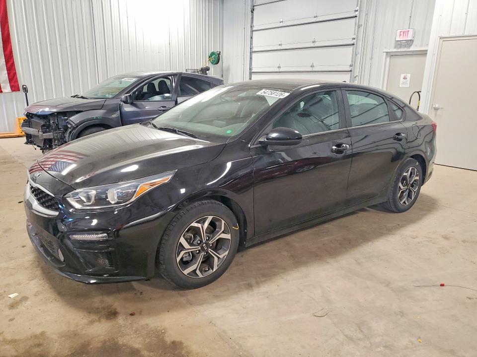 2019 Kia Forte მანქანა იყიდება აუქციონზე, vin: 3KPF24ADXKE073321, აუქციონის ნომერი: 54758126