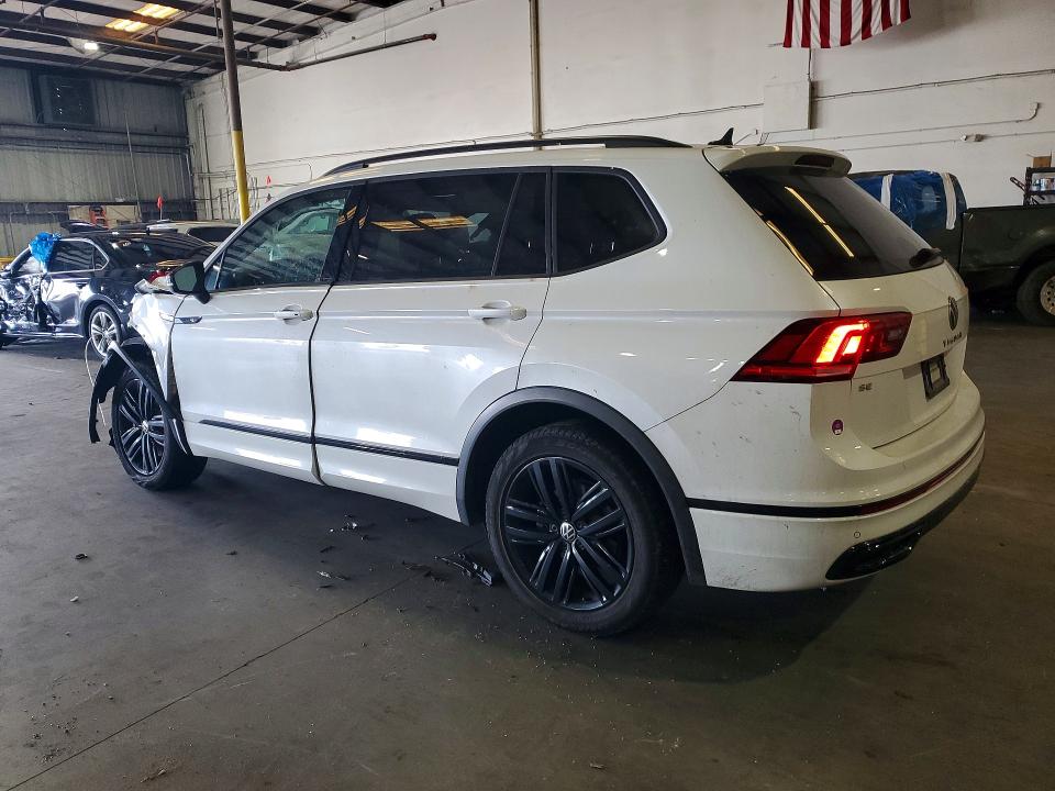 Продажа на аукционе авто 2022 Volkswagen Tiguan, vin: 3VV8B7AX6NM107884, номер лота: 53479046