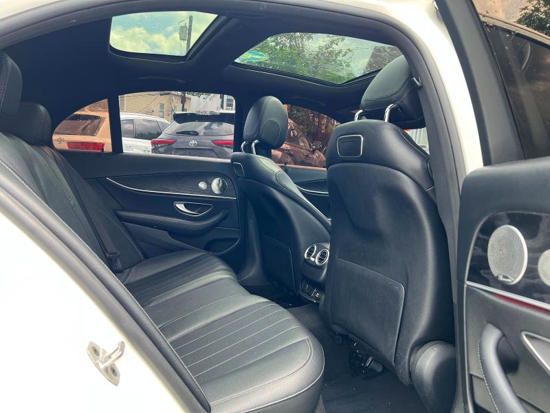 54672846 :رقم المزاد ، WDDZF4KB0KA606543 vin ، 2019 Mercedes-benz E مزاد بيع