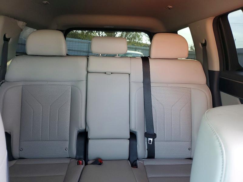 Продажа на аукционе авто 2024 Hyundai Santa Fe, vin: 5NMP24GLXRH004182, номер лота: 53214576