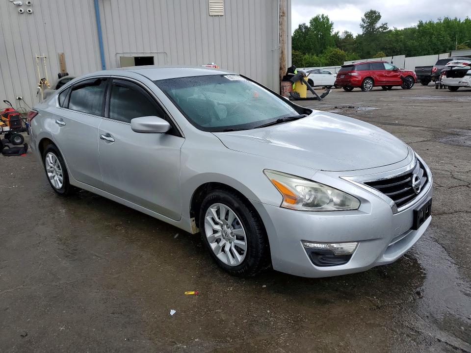 Продажа на аукционе авто 2015 Nissan Altima, vin: 1N4AL3AP9FC284010, номер лота: 54712756