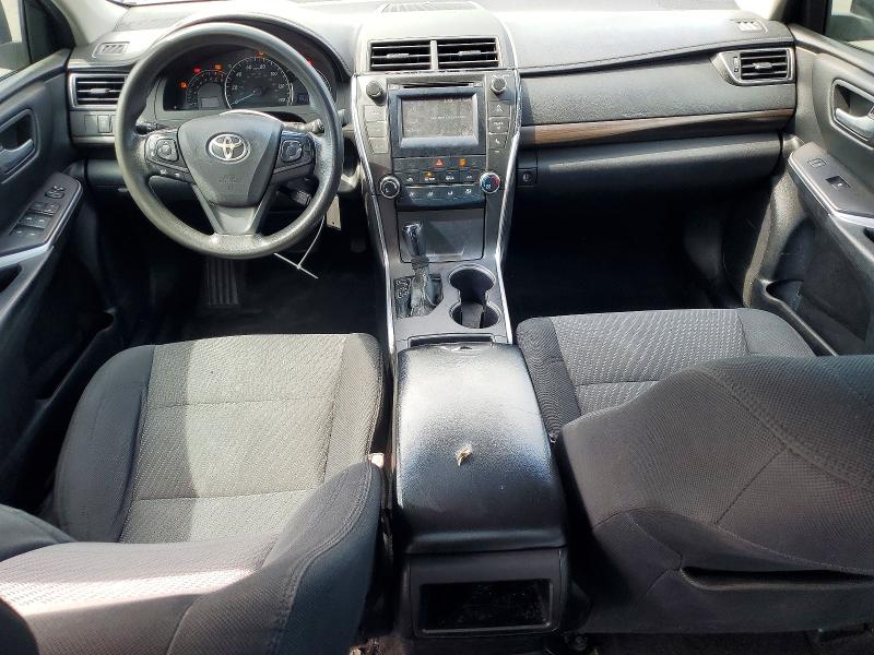 53995266 :رقم المزاد ، 4T1BF1FK5FU886982 vin ، 2015 Toyota Camry مزاد بيع