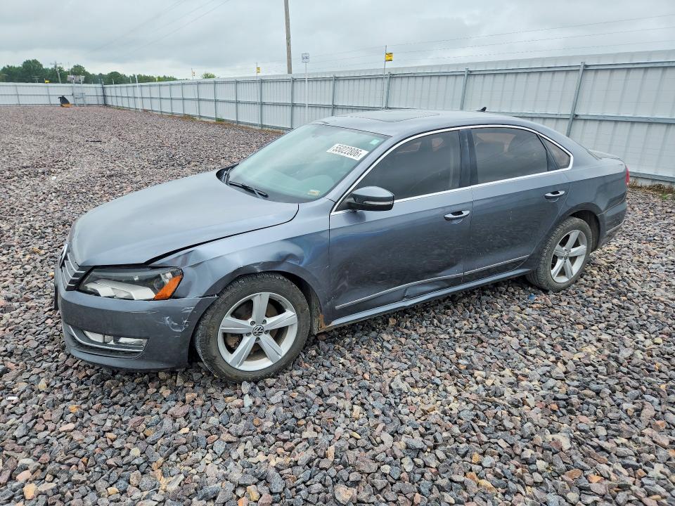 55022806 :رقم المزاد ، 1VWCM7A32DC120564 vin ، 2013 Volkswagen Passat مزاد بيع