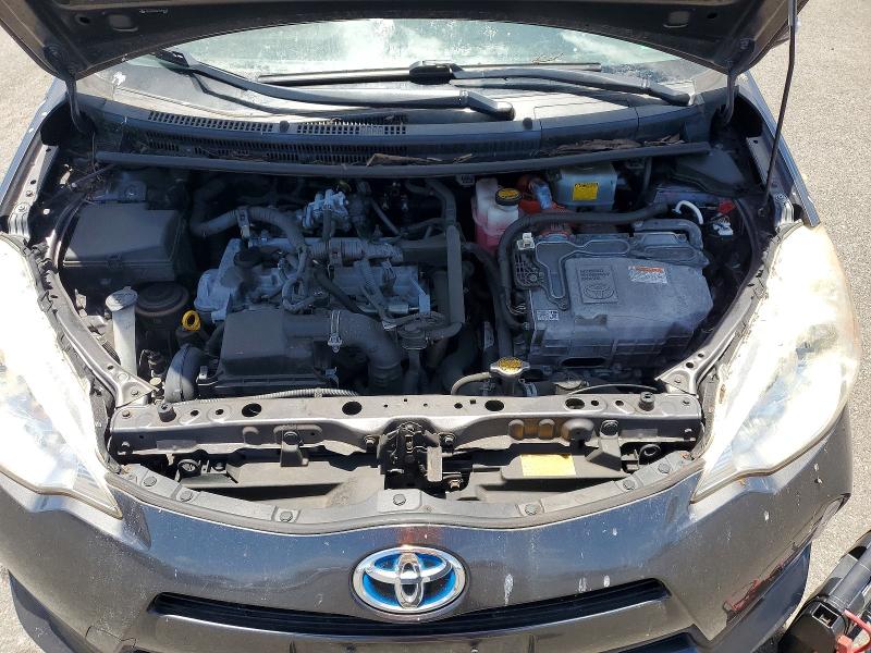 2014 Toyota Prius C მანქანა იყიდება აუქციონზე, vin: JTDKDTB3XE1570143, აუქციონის ნომერი: 53635786