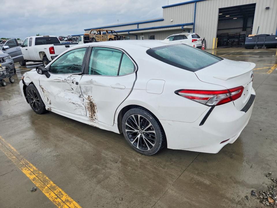 52507406 :رقم المزاد ، 4T1B11HK4KU203398 vin ، 2019 Toyota Camry مزاد بيع