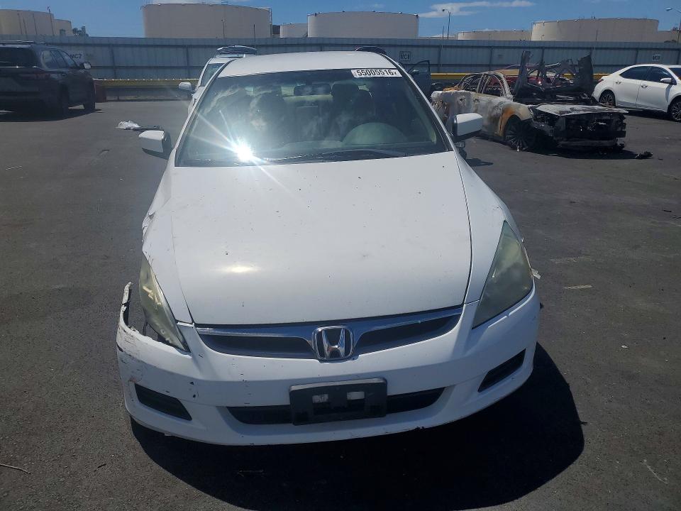 55005516 :رقم المزاد ، 1HGCM56486A079091 vin ، 2006 Honda Accord مزاد بيع