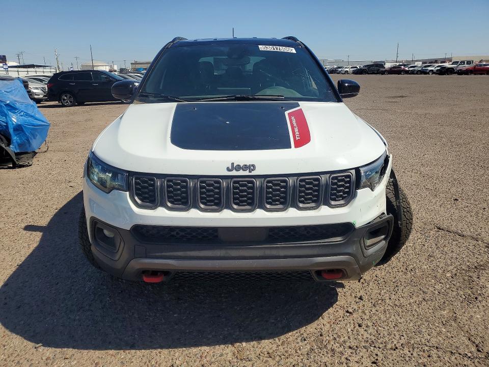 53017806 :رقم المزاد ، 3C4NJDDN1TT177163 vin ، 2026 Jeep Compass مزاد بيع