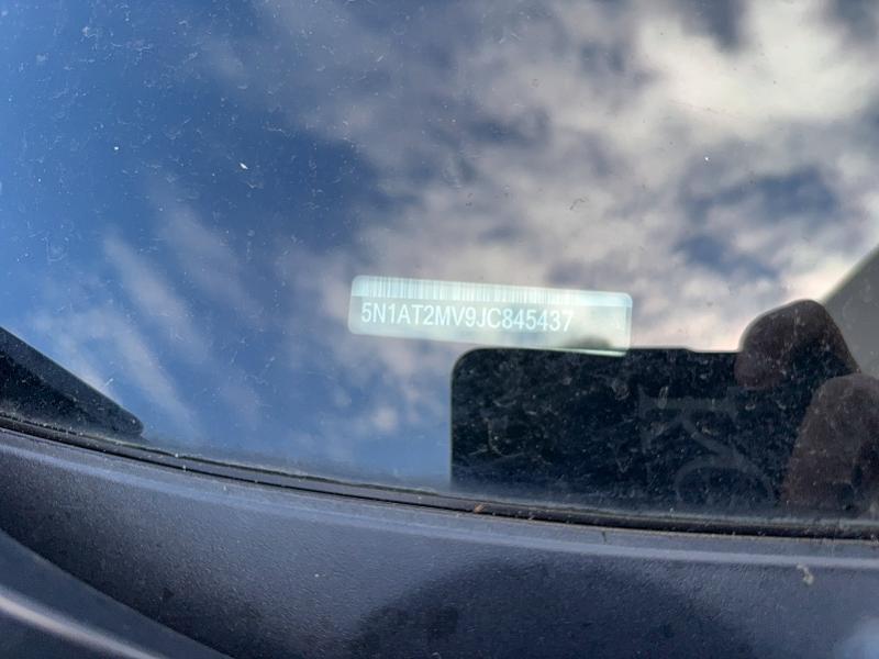 52853056 :رقم المزاد ، 5N1AT2MV9JC845437 vin ، 2018 Nissan Rogue مزاد بيع