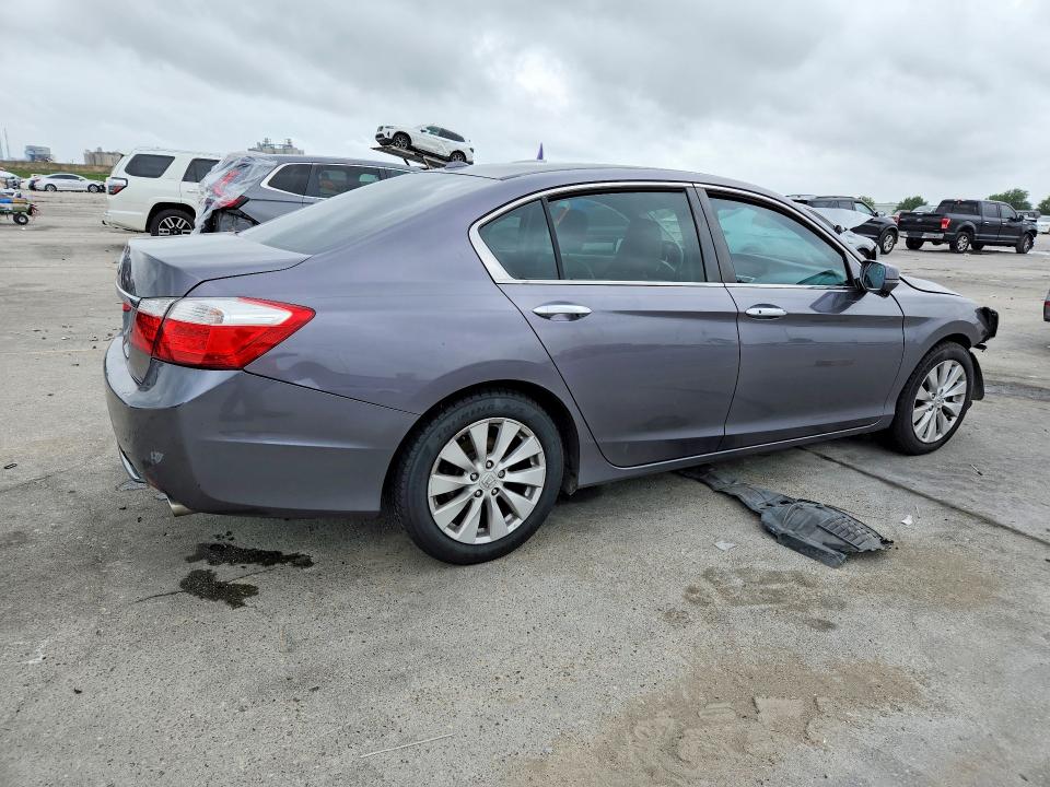 52658286 :رقم المزاد ، 1HGCR2F89FA097649 vin ، 2015 Honda Accord مزاد بيع