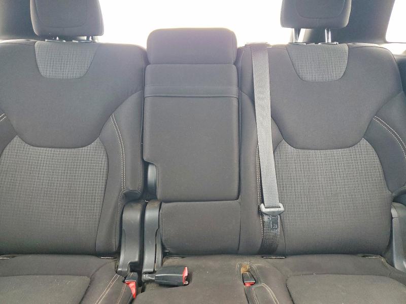 2015 Jeep Cherokee მანქანა იყიდება აუქციონზე, vin: 1C4PJLCB0FW637566, აუქციონის ნომერი: 52695846