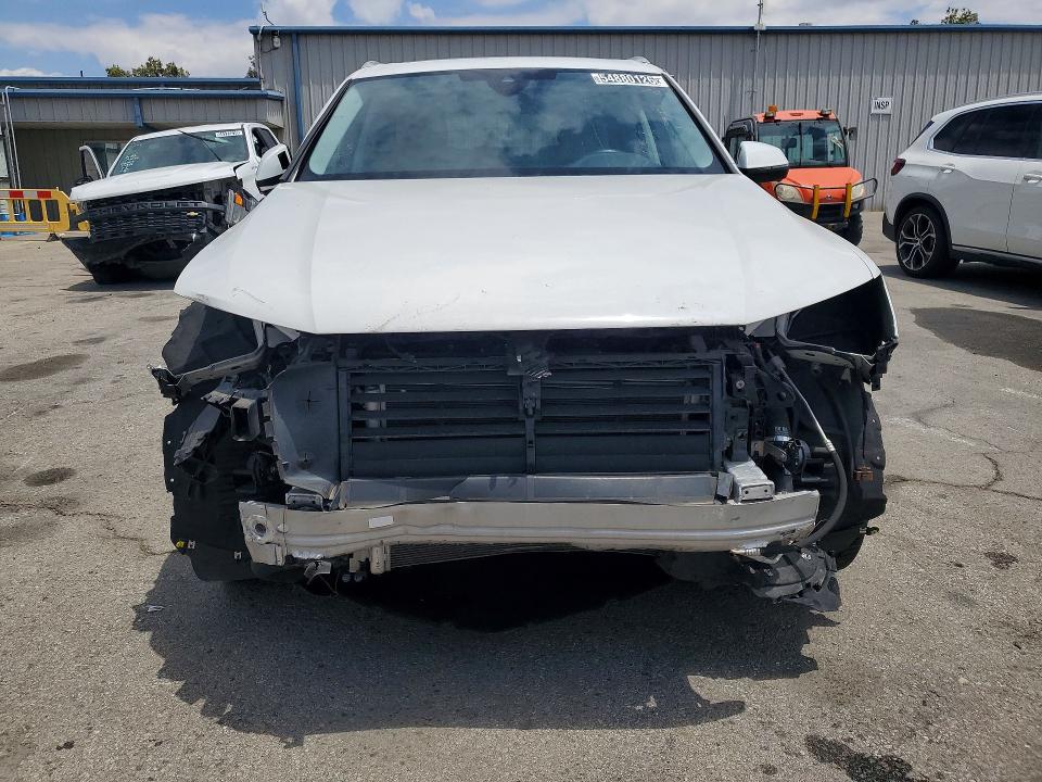 54880126 :رقم المزاد ، WA1ACBF75PD005199 vin ، 2023 Audi Q7 مزاد بيع