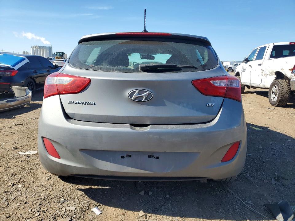 2014 Hyundai Elantra Gt მანქანა იყიდება აუქციონზე, vin: KMHD35LH9EU230039, აუქციონის ნომერი: 53984186