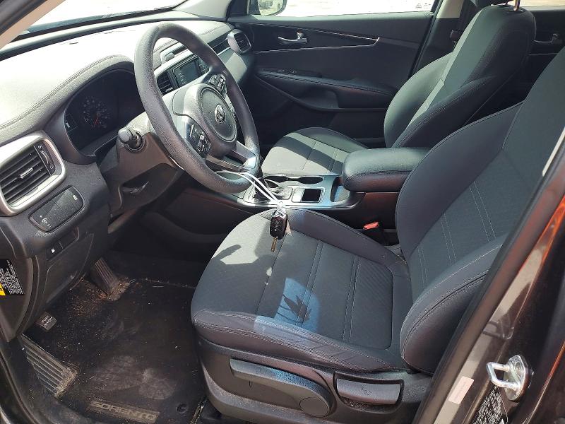 2017 Kia Sorento მანქანა იყიდება აუქციონზე, vin: 5XYPG4A37HG328810, აუქციონის ნომერი: 54977686