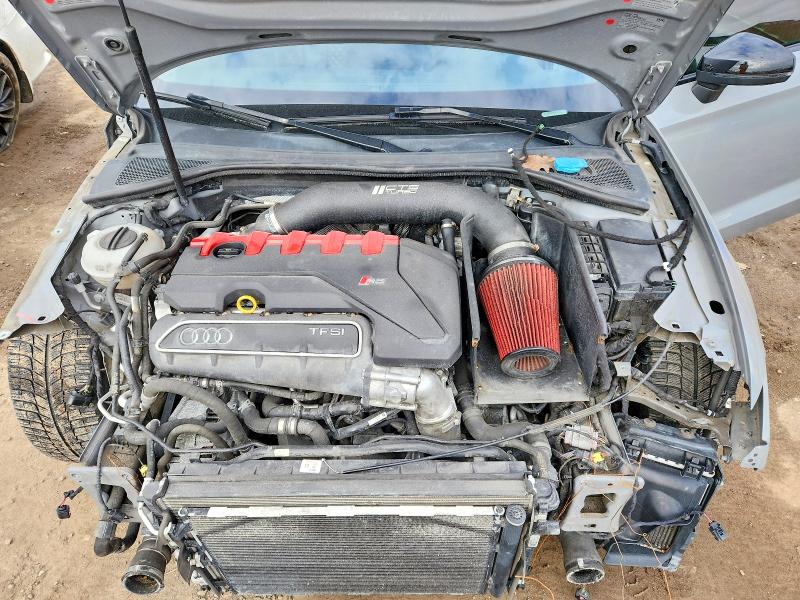 50107336 :رقم المزاد ، WUABWGFF3J1900014 vin ، 2018 Audi Rs3 مزاد بيع