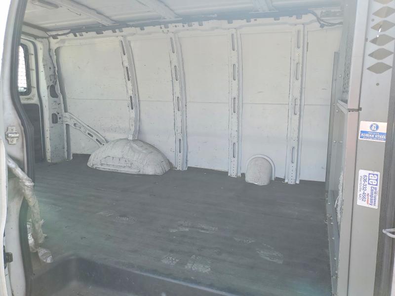 51199316 :رقم المزاد ، 1GCFG15X681171746 vin ، 2008 Chevrolet Express G1500 مزاد بيع