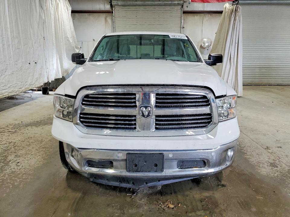 52496456 :رقم المزاد ، 1C6RR7GT7KS724434 vin ، 2019 Ram 1500 Classic مزاد بيع