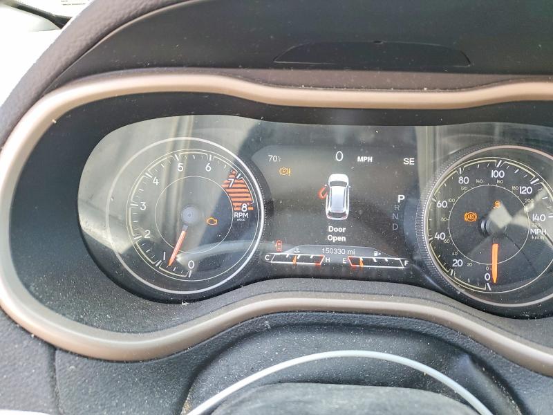 55221206 :رقم المزاد ، 1C4PJMDX2JD515313 vin ، 2018 Jeep Cherokee مزاد بيع