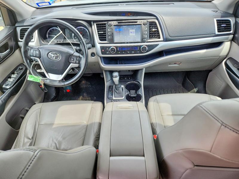 Продажа на аукционе авто 2015 Toyota Highlander, vin: 5TDJKRFH1FS187738, номер лота: 54881076
