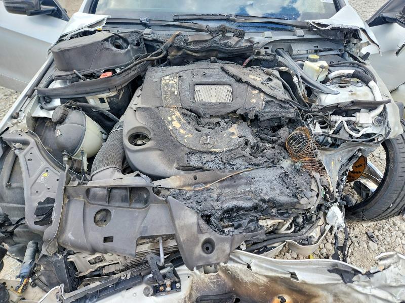 53320726 :رقم المزاد ، WDDKJ7CB2BF070035 vin ، 2011 Mercedes-benz E مزاد بيع