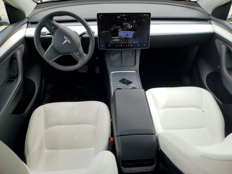 53851676 :رقم المزاد ، 7SAYGDEE8SF297696 vin ، 2025 Tesla Model Y مزاد بيع