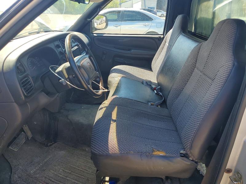 2000 Dodge Ram 1500 მანქანა იყიდება აუქციონზე, vin: 1B7HC16X61S216803, აუქციონის ნომერი: 52163626