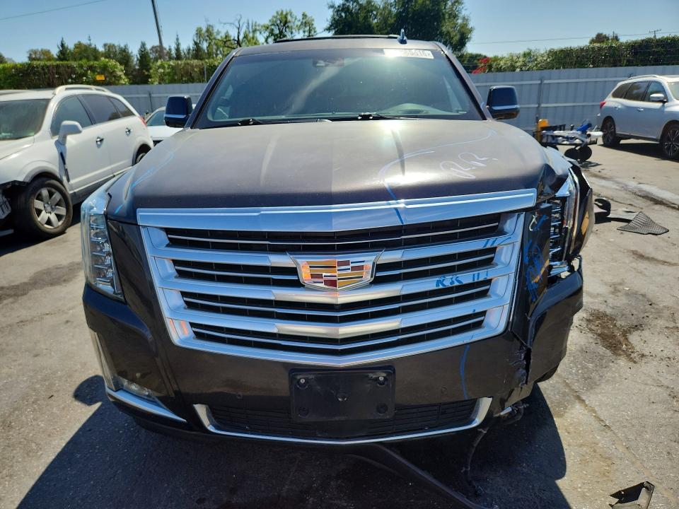 54485516 :رقم المزاد ، 1GYS4KKJ8HR144203 vin ، 2017 Cadillac Escalade مزاد بيع
