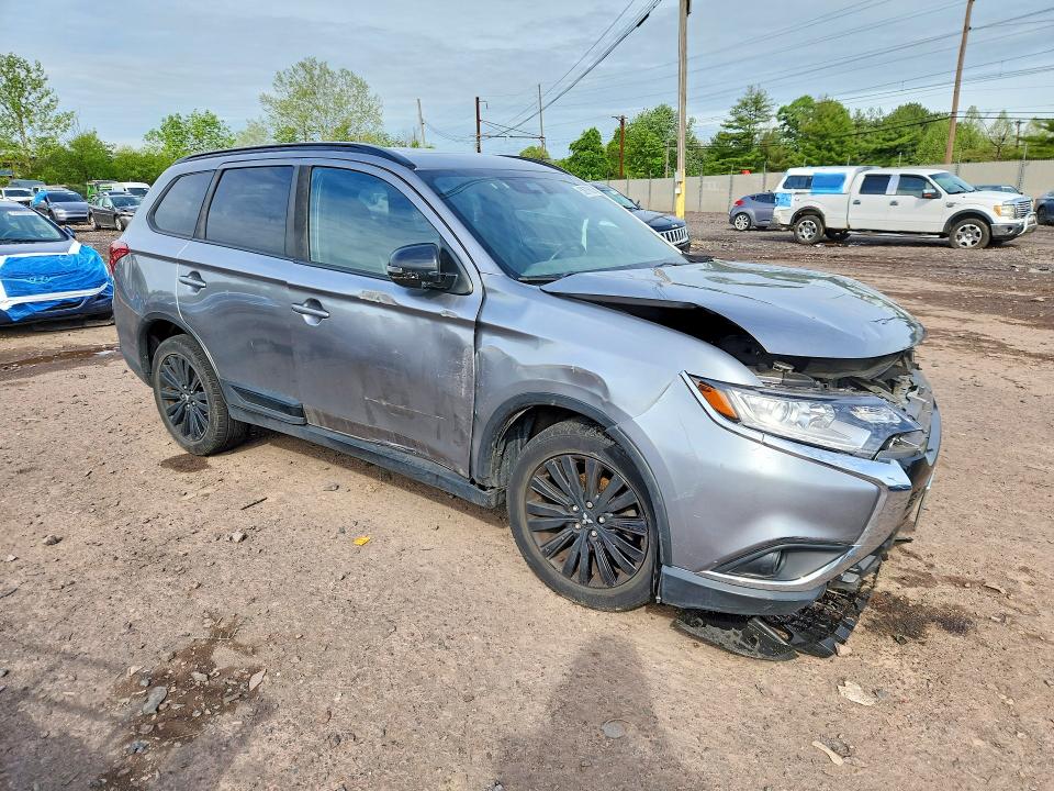 2020 Mitsubishi Outlander მანქანა იყიდება აუქციონზე, vin: JA4AD3A37LZ022655, აუქციონის ნომერი: 53670636