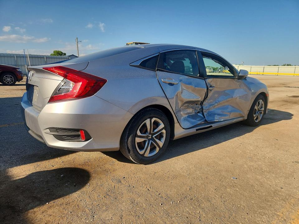 2018 Honda Civic მანქანა იყიდება აუქციონზე, vin: 2HGFC2F57JH554943, აუქციონის ნომერი: 53375286