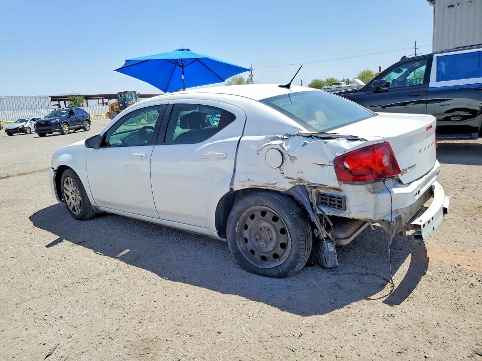 52205516 :رقم المزاد ، 1C3CDZAB8EN215338 vin ، 2014 Dodge Avenger مزاد بيع