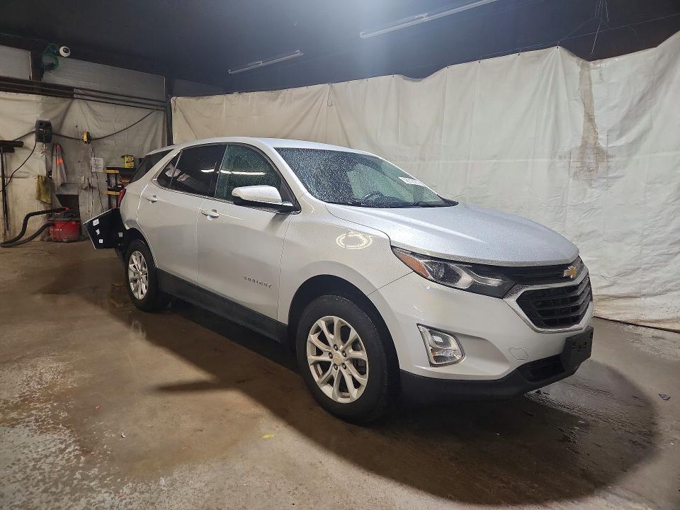 Продажа на аукционе авто 2019 Chevrolet Equinox, vin: 2GNAXUEV4K6257661, номер лота: 52912126