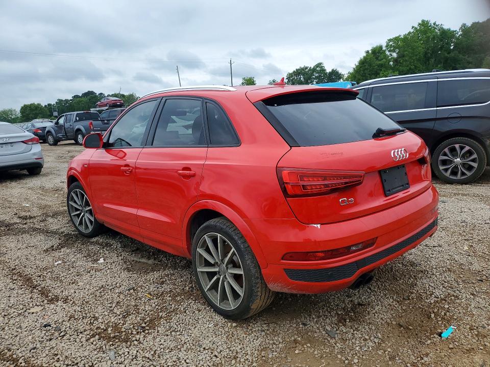 52018586 :رقم المزاد ، WA1BCCFS3JR032278 vin ، 2018 Audi Q3 مزاد بيع