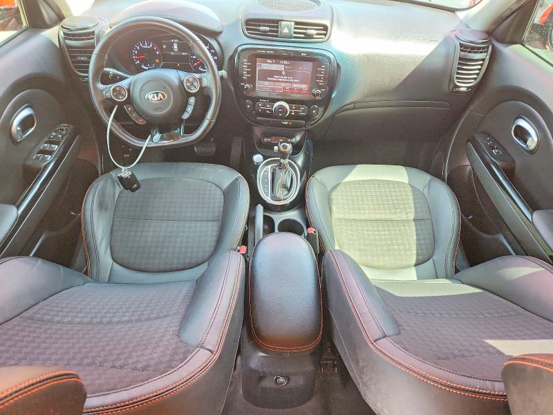 Продаж на аукціоні авто 2018 Kia Soul, vin: KNDJX3AA9J7590653, номер лоту: 52543366