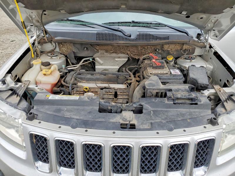2011 Jeep Compass მანქანა იყიდება აუქციონზე, vin: 1J4NT1FA4BD215762, აუქციონის ნომერი: 53242036
