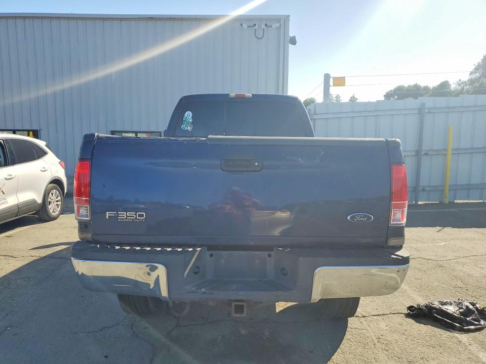 54526236 :رقم المزاد ، 1FTSW31P34ED87592 vin ، 2004 Ford F350 مزاد بيع