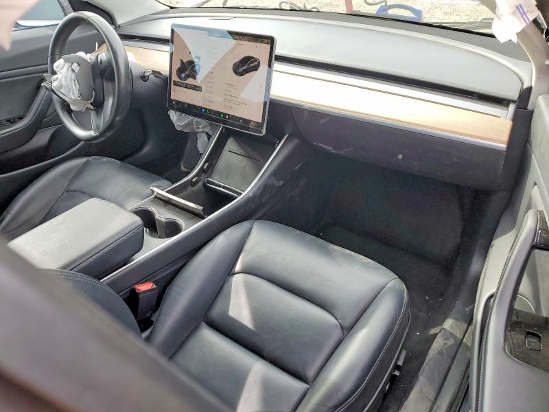 Продажа на аукционе авто 2018 Tesla Model 3, vin: 5YJ3E1EA1JF047692, номер лота: 52395106