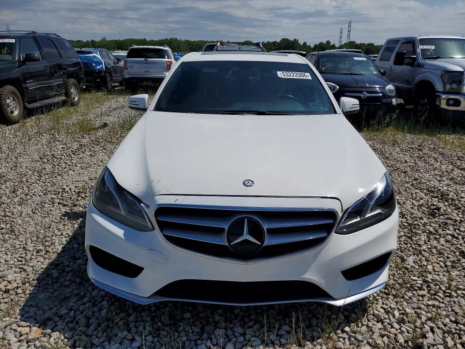 53222006 :رقم المزاد ، WDDHF5KB4GB270074 vin ، 2016 Mercedes-benz E مزاد بيع