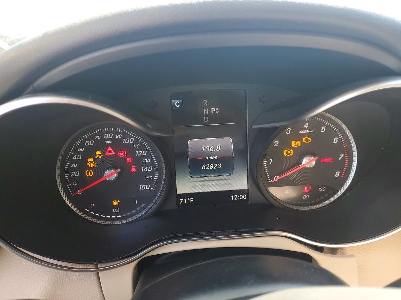 51371176 :رقم المزاد ، 55SWF4KB5HU197015 vin ، 2017 Mercedes-benz C مزاد بيع