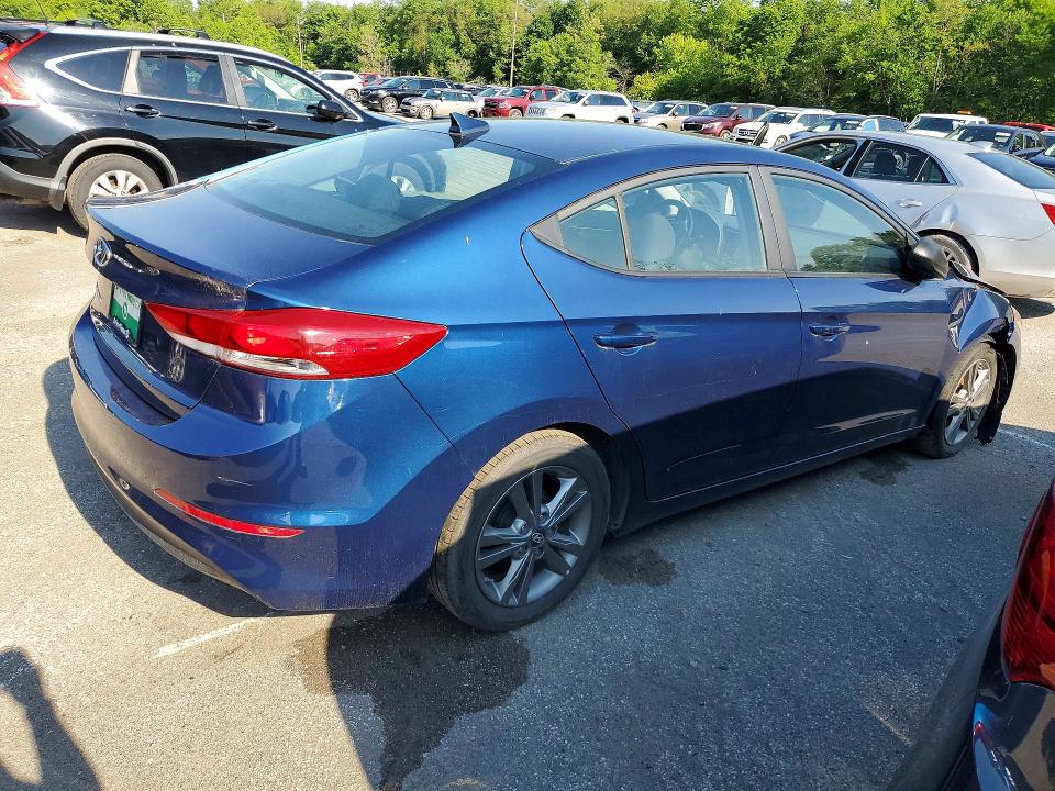 53882016 :رقم المزاد ، 5NPD84LF1HH154118 vin ، 2017 Hyundai Elantra مزاد بيع