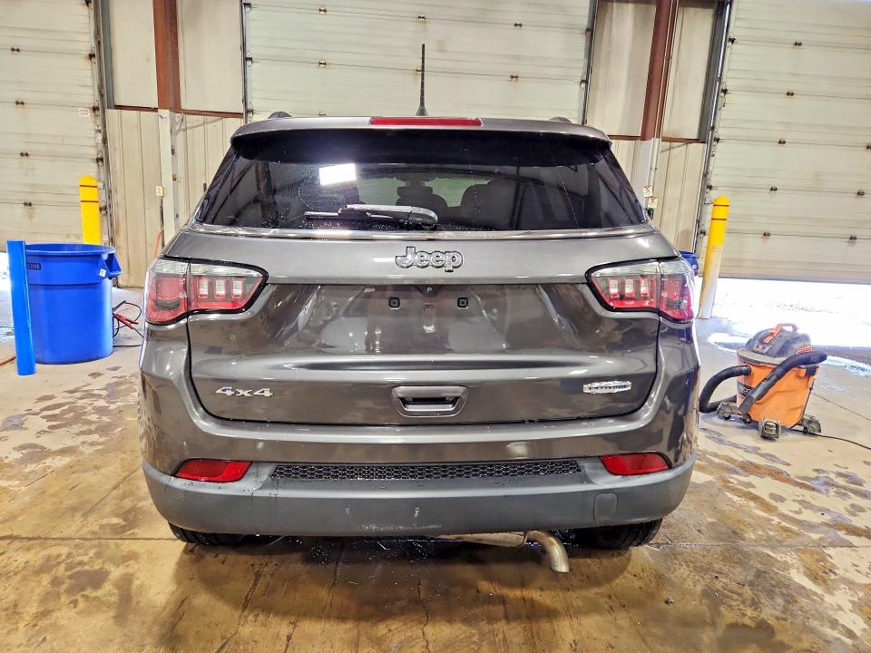 2019 Jeep Compass მანქანა იყიდება აუქციონზე, vin: 3C4NJDBB8KT703800, აუქციონის ნომერი: 51838156