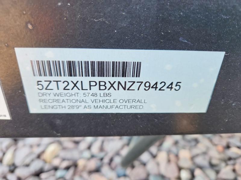 53778386 :رقم المزاد ، 5ZT2XLPBXNZ794245 vin ، 2022 Foresriver Xlr Toy Hauler مزاد بيع