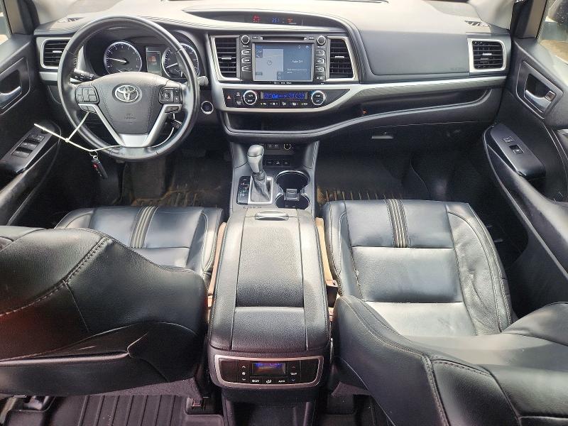 54593056 :رقم المزاد ، 5TDJZRFH6JS489062 vin ، 2018 Toyota Highlander مزاد بيع
