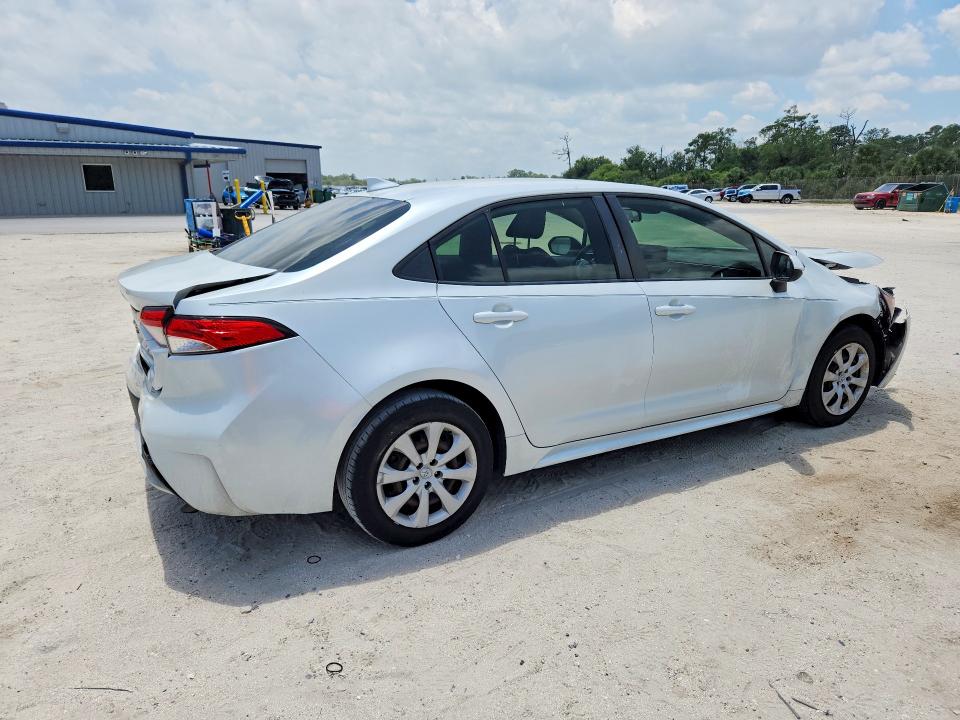 Продаж на аукціоні авто 2022 Toyota Corolla, vin: JTDEPMAE1N3022338, номер лоту: 52450126